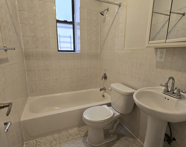 443 Cyrus place - Photo Thumbnail 6