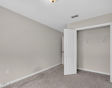 8069 Cheryl Ann Lane - Photo Thumbnail 34