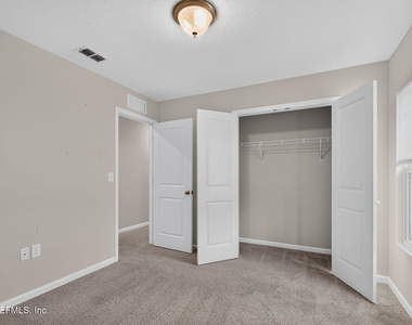 8069 Cheryl Ann Lane - Photo Thumbnail 29