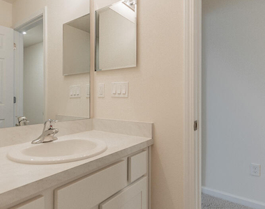 845 Observatory Parkway - Photo Thumbnail 32
