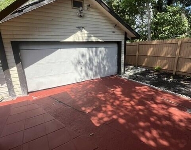 108 Fern Street - Photo Thumbnail 17