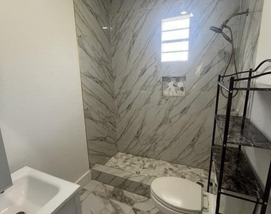 108 Fern Street - Photo Thumbnail 11
