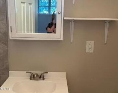 2784 Glen Mawr Road - Photo Thumbnail 8