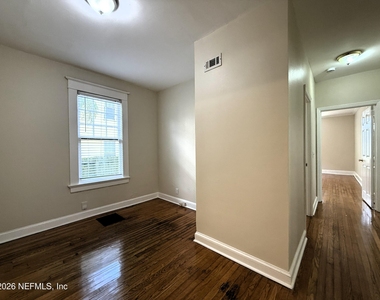 2330 Park Street - Photo Thumbnail 7