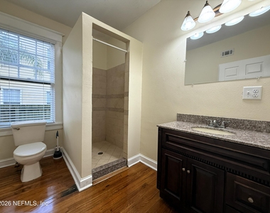 2330 Park Street - Photo Thumbnail 10
