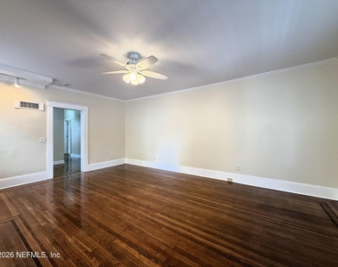 2330 Park Street - Photo Thumbnail 2