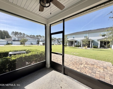 417 Pine Bluff Drive - Photo Thumbnail 2