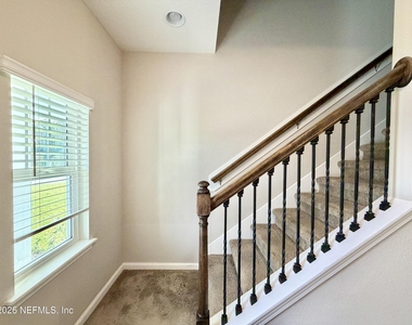 417 Pine Bluff Drive - Photo Thumbnail 9