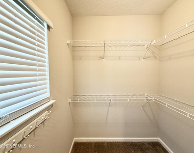 417 Pine Bluff Drive - Photo Thumbnail 16