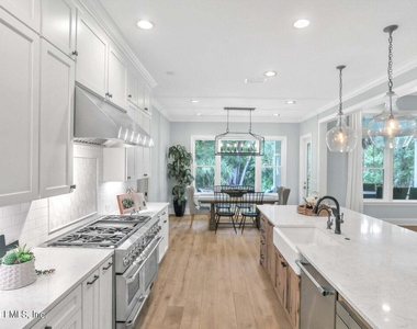 168 Hickory Hill Drive - Photo Thumbnail 10