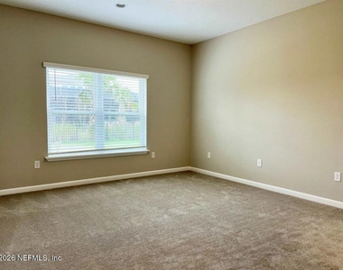 385 Brookgreen Way - Photo Thumbnail 9