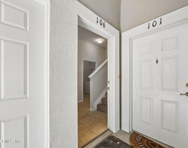 7055 Deer Lodge Circle - Photo Thumbnail 1