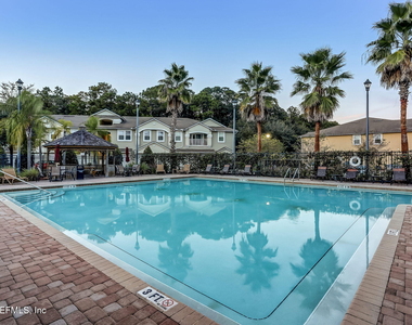 7055 Deer Lodge Circle - Photo Thumbnail 30