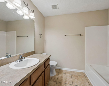 7055 Deer Lodge Circle - Photo Thumbnail 16
