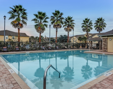 7055 Deer Lodge Circle - Photo Thumbnail 31