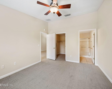 7055 Deer Lodge Circle - Photo Thumbnail 11