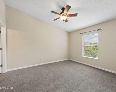 7055 Deer Lodge Circle - Photo Thumbnail 10