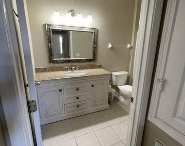 7801 Point Meadows Drive - Photo Thumbnail 17