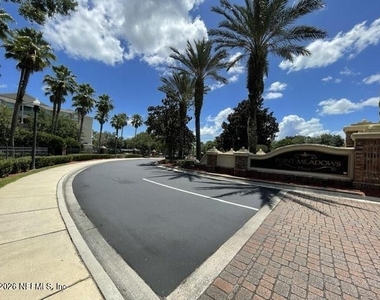 7801 Point Meadows Drive - Photo Thumbnail 22