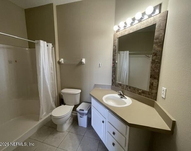 7801 Point Meadows Drive - Photo Thumbnail 18