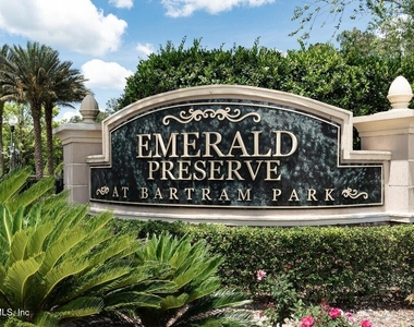 5881 Moonstone Court - Photo Thumbnail 1