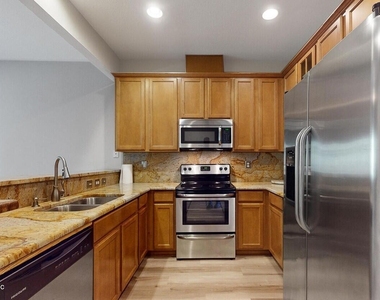 5881 Moonstone Court - Photo Thumbnail 28