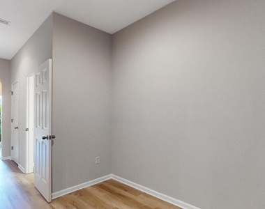 5881 Moonstone Court - Photo Thumbnail 27