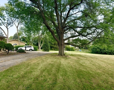 7826 Dunham Road - Photo Thumbnail 27