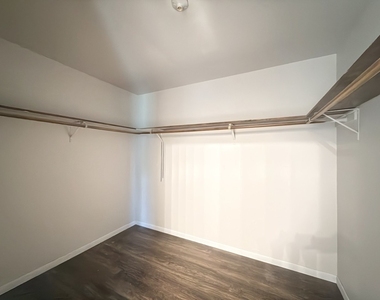 7826 Dunham Road - Photo Thumbnail 19