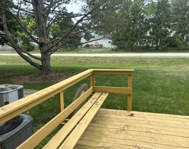 2732 Wilshire Court - Photo Thumbnail 11