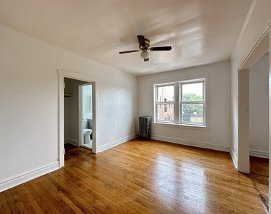 2432 N Linden Place - Photo Thumbnail 6