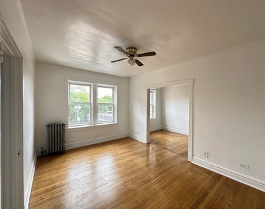 2432 N Linden Place - Photo Thumbnail 8