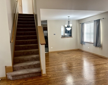 2213 Carpenter Avenue - Photo Thumbnail 14