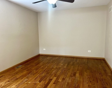 2213 Carpenter Avenue - Photo Thumbnail 18