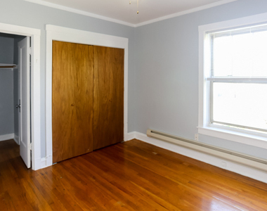 3263 W Wrightwood Avenue - Photo Thumbnail 5