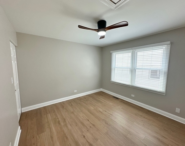 3816 Illinois Street - Photo Thumbnail 15