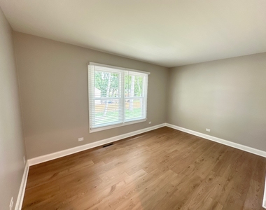 3816 Illinois Street - Photo Thumbnail 10