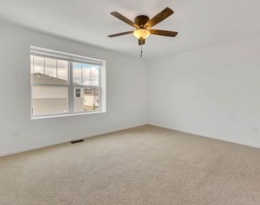 1078 Bogart Street - Photo Thumbnail 13