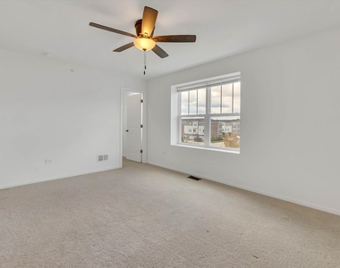 1078 Bogart Street - Photo Thumbnail 14