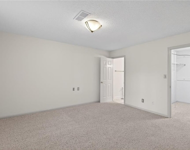 1 Fairway Drive - Photo Thumbnail 14