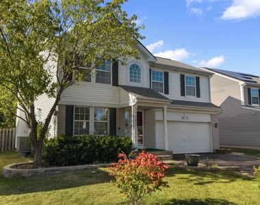 2521 Waterford Lane - Photo Thumbnail 1