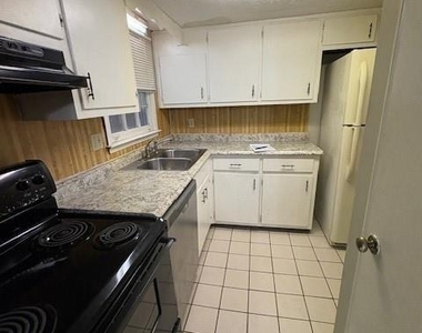 2345 Murell Road - Photo Thumbnail 4