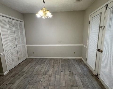 2345 Murell Road - Photo Thumbnail 5