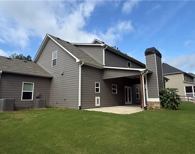 44 Sparkleberry Lane W - Photo Thumbnail 49