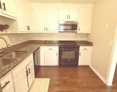 419 Etowah Valley Way - Photo Thumbnail 7