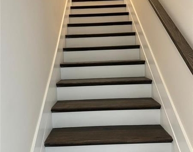 1218 Westshore Drive - Photo Thumbnail 13