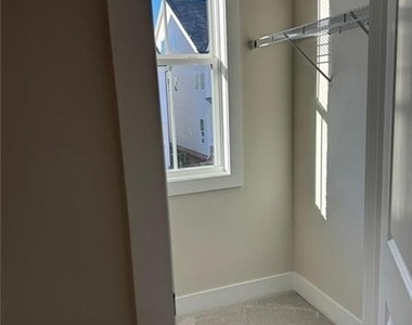 1218 Westshore Drive - Photo Thumbnail 15