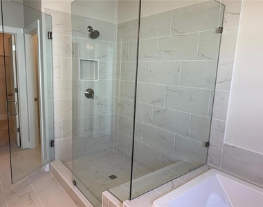 1218 Westshore Drive - Photo Thumbnail 19