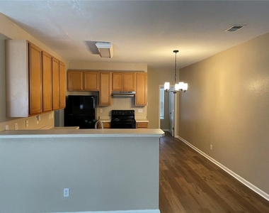 5092 Windsor Forrest Lane - Photo Thumbnail 1