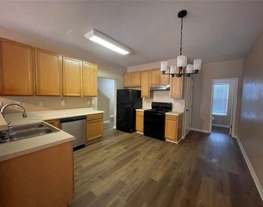 5092 Windsor Forrest Lane - Photo Thumbnail 3